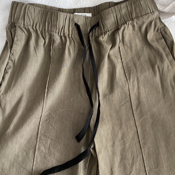 Aritzia babaton linen pant MEDIUM - Picture 6 of 8